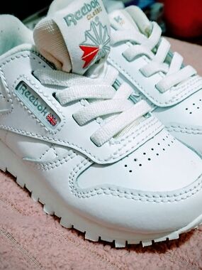 Reebok Kids Classic Leather White Sneakers